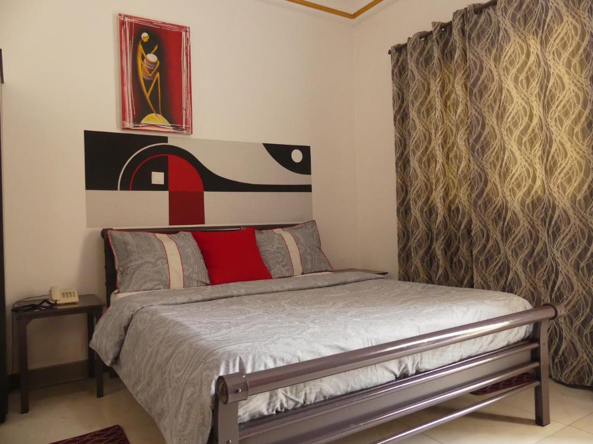 Les Maristes Apartment